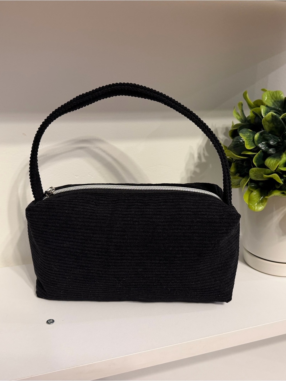 Black Textured Cosmetic Carry Case with Braided Handle